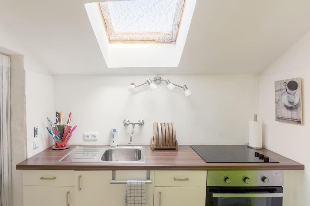 Lovely Spacious 3Room Loft Under Roof-100M2-Touristarea Rauth 外观 照片